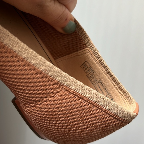 Vionic pointed toe flat - Picture 4 of 4